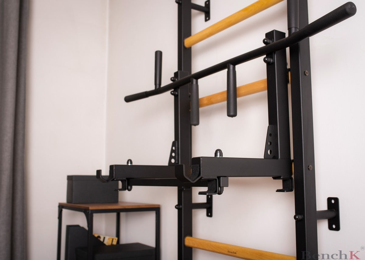 BenchK Sprossenwand 732B, Metall schwarz/ Buche dunkel