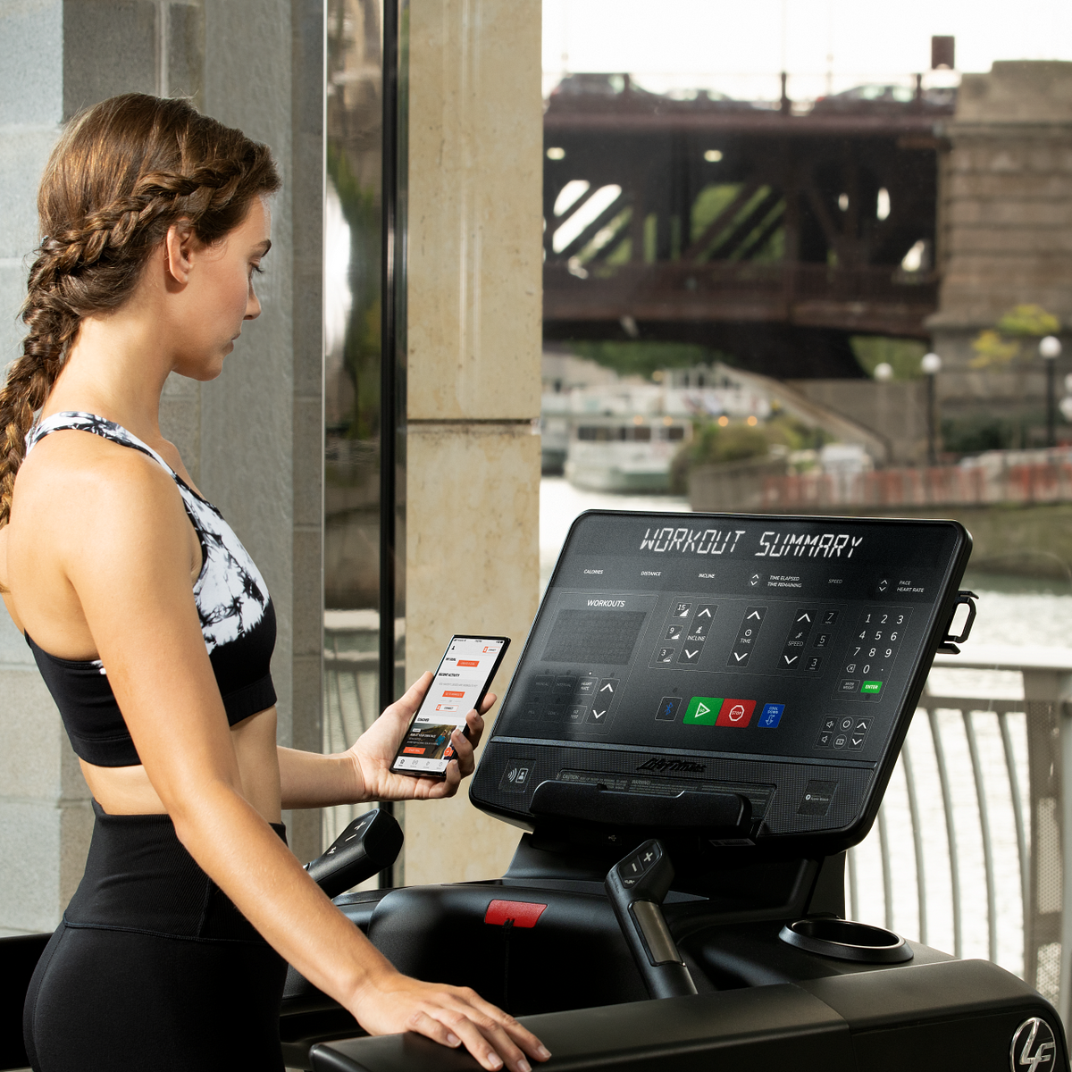 Life Fitness Club Series + SL Laufband
