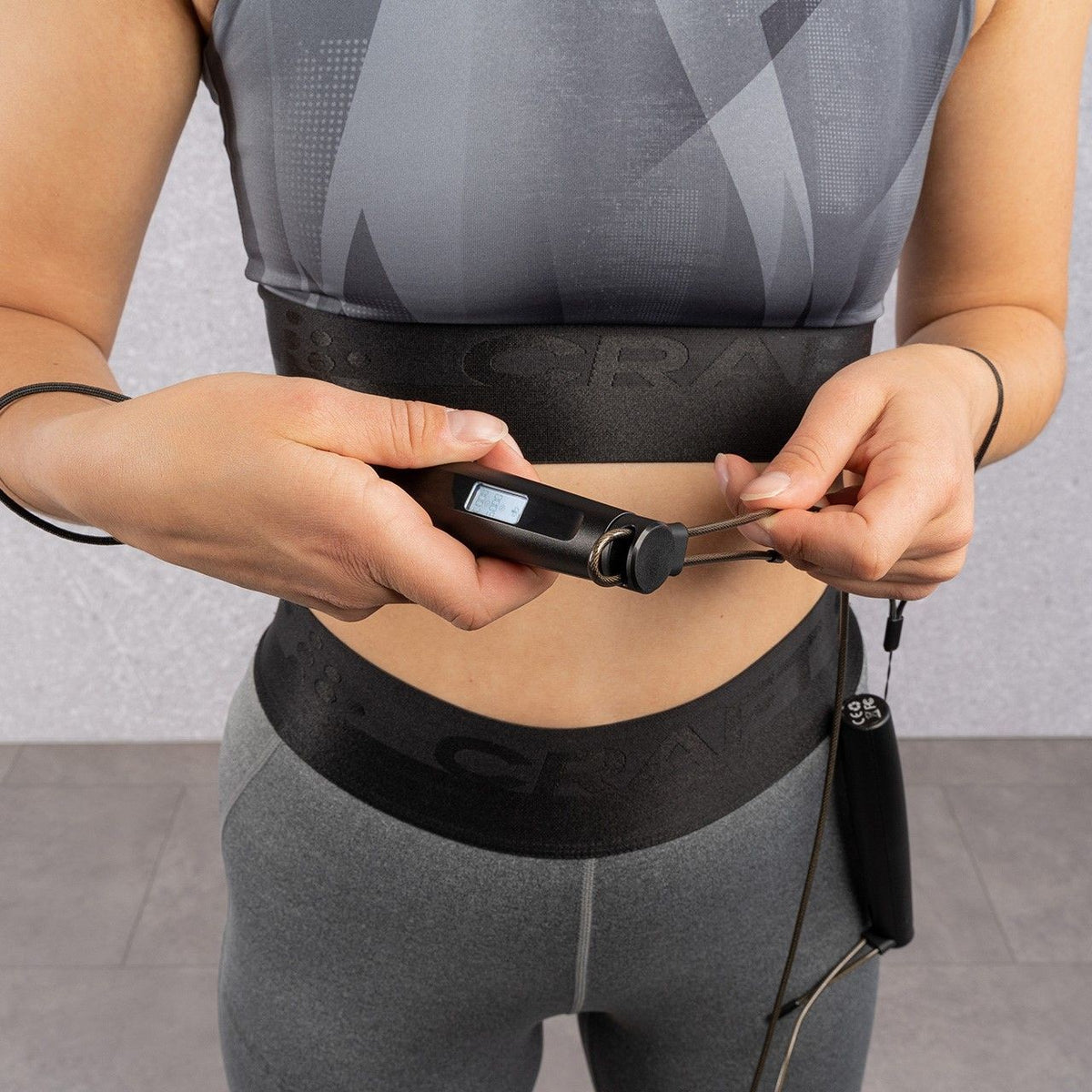 Tunturi Smart Springseil mit Display und App (14TUSFU320)