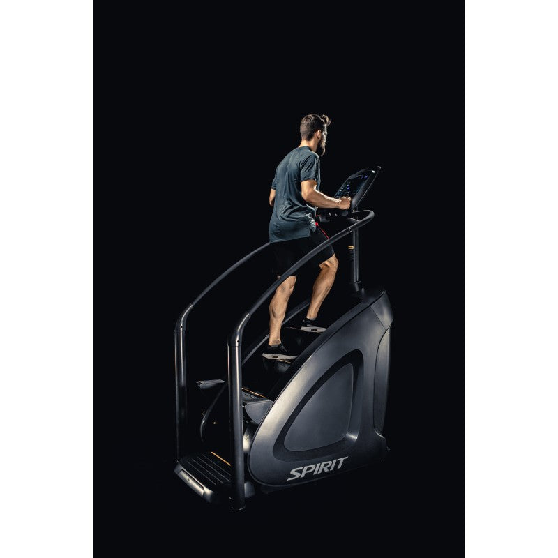 Spirit Fitness Commercial CSC900 Climbmill