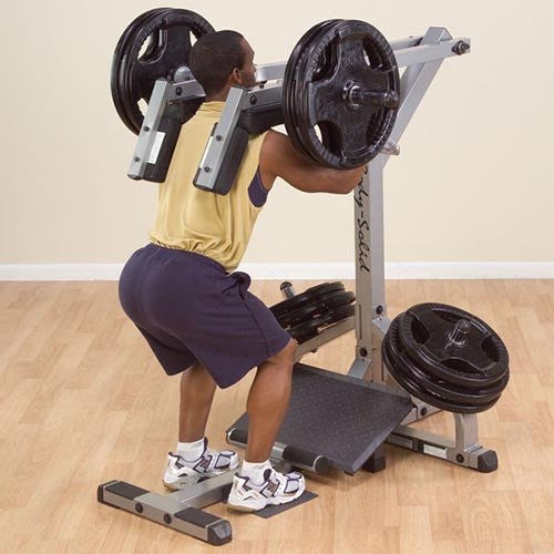 Body Solid Leverage Squat/Calf Raise Maschine GSCL360B