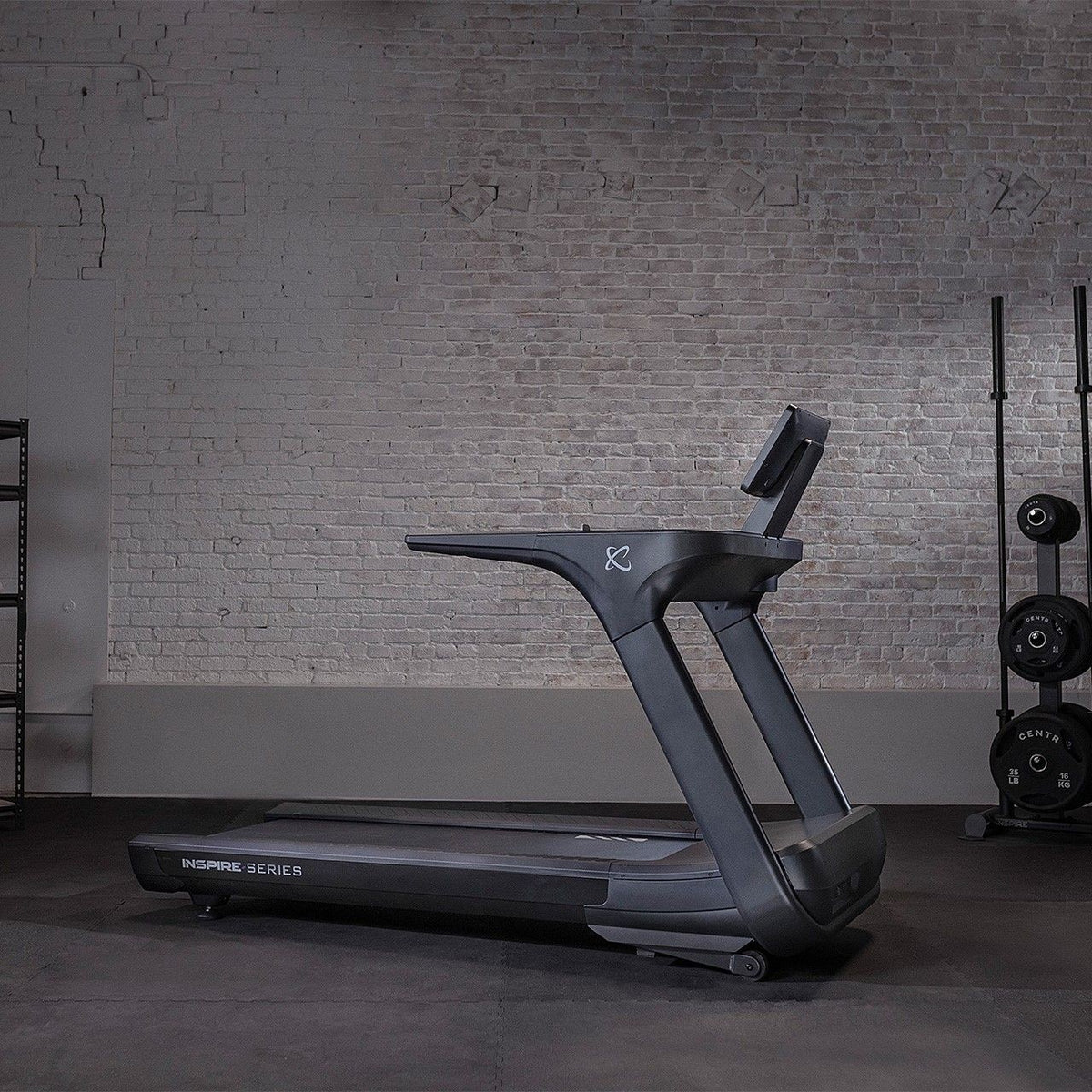 Inspire Series T7S Laufband