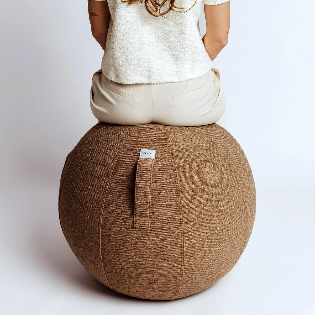 VLUV Stov Stoff-Sitzball, macchiato, 60-65cm
