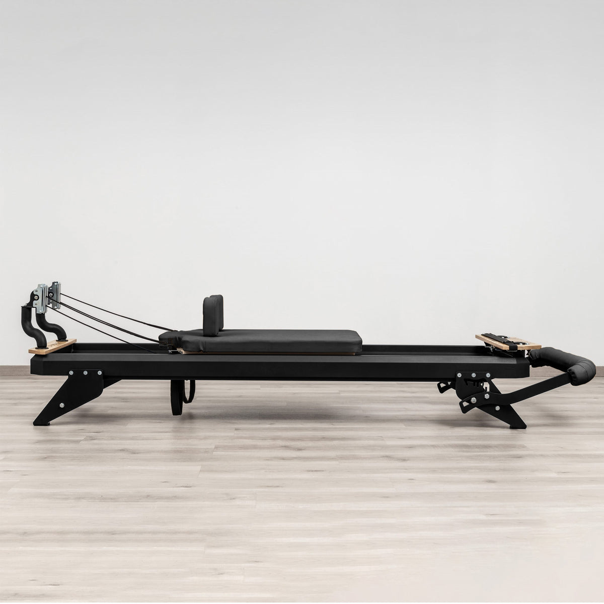 Hegren Pilates Reformer TALMA 62, black