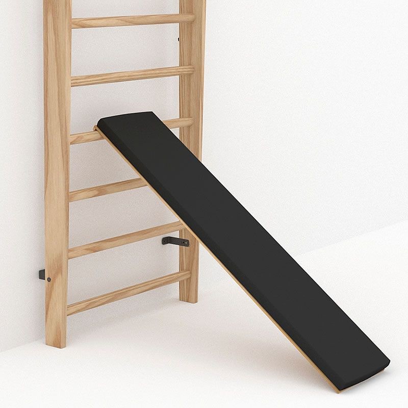 NOHrD inclined bench to wall bars
