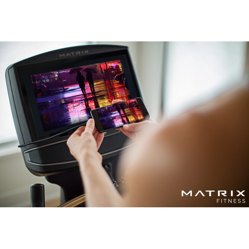 Matrix Fitness U50XUR Upright Bike