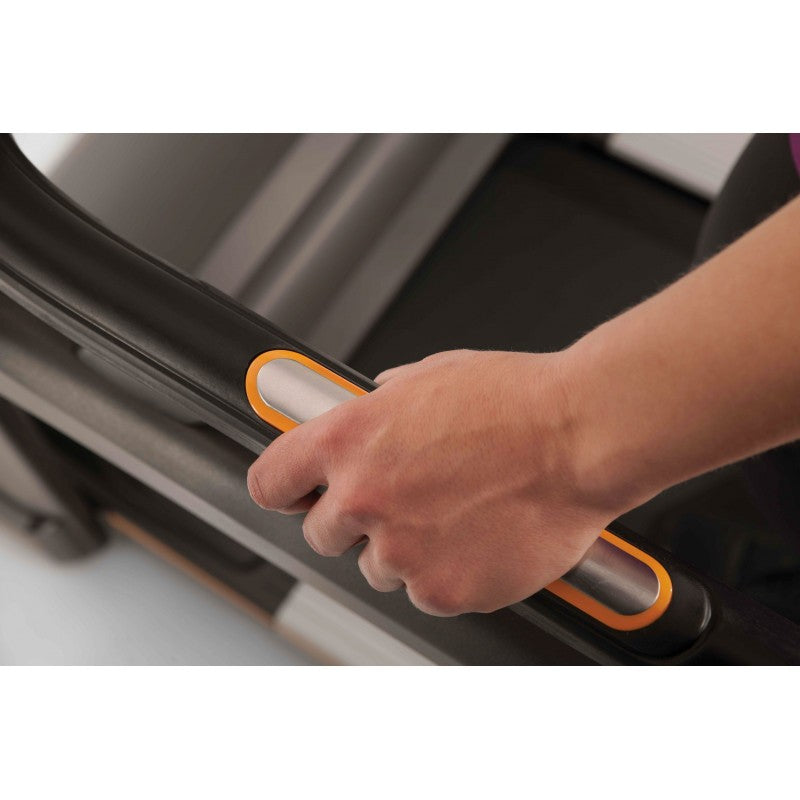 Matrix Fitness TF50XUR Laufband