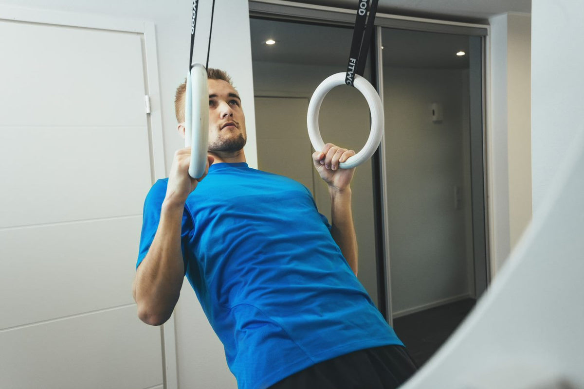 Fitwood Premium Gymnastikringe ULPU, Holzausführung in schwarz mit schwarzer Schlaufe