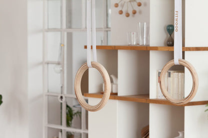 Fitwood Premium Gymnastikringe ULPU, Holzausführung in schwarz mit schwarzer Schlaufe