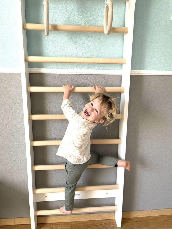 Fitwood Sprossenwand AARNI weisses Holz-Birke