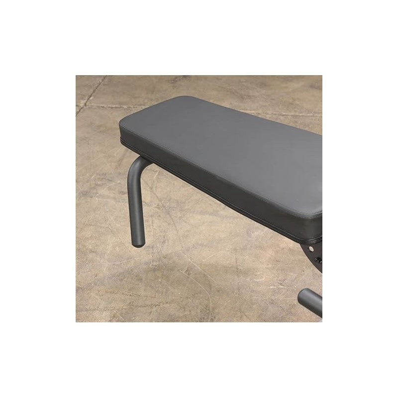 Body Solid Beinstrecker (sitzend) /-beuger (liegend) GLCE365B