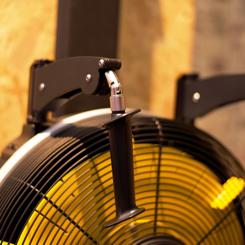 Renegade HIIT Air Ski für Wandbefestigung mit Schiene (ASKI150)