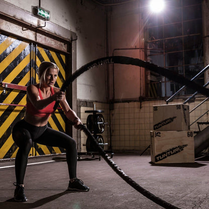 Tunturi Pro Battle Rope mit Schutzhülle 15m, 38mm (14TUSCF084 )