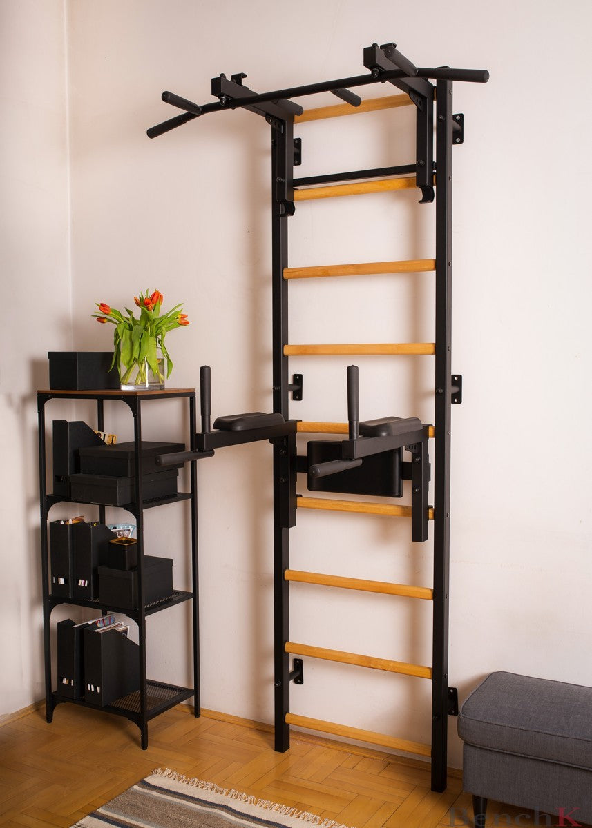 BenchK Sprossenwand 732B, Metall schwarz/ Buche dunkel