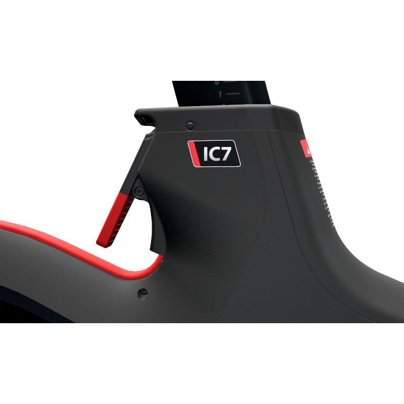 Life Fitness IC7 Indoor Cycle powered by ICG