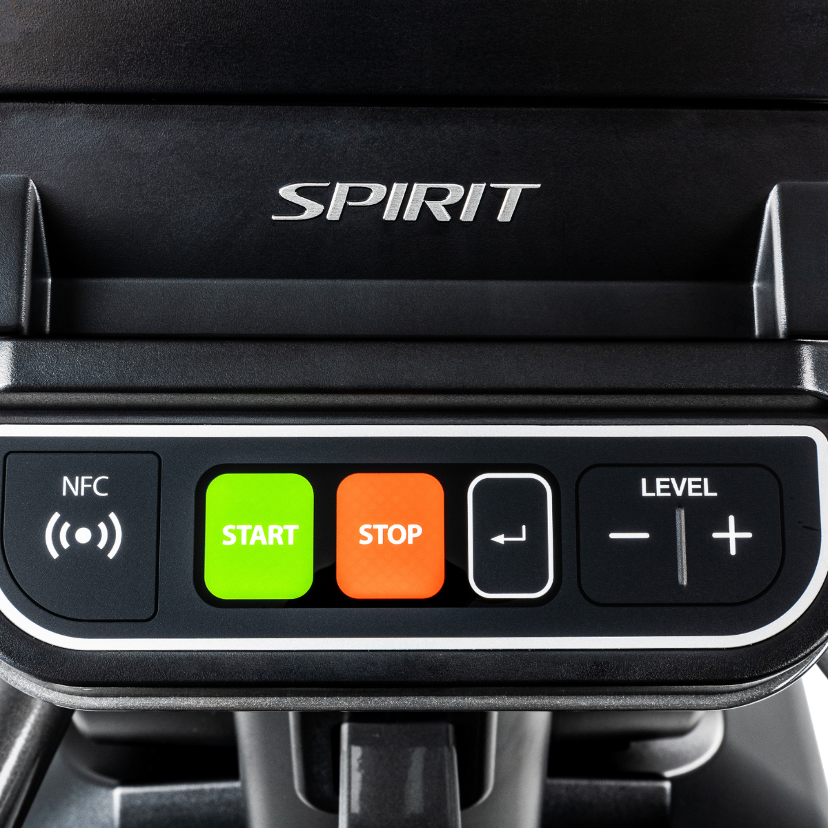 Spirit Fitness Commercial CE1000ENT Phantom Crosstrainer