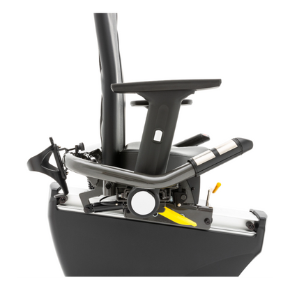 Spirit Fitness XBR55ENT Entertainment Liege-Ergometer