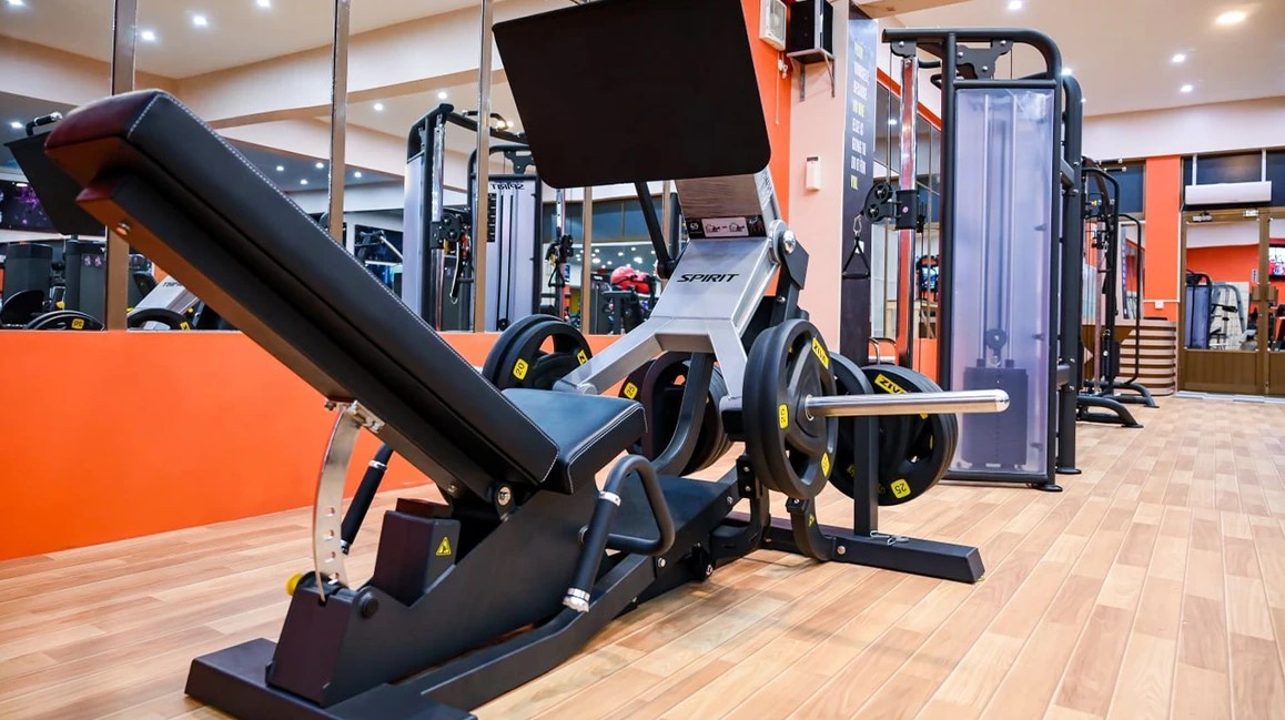 Spirit Fitness Commercial Smith Machine (SP-4222)