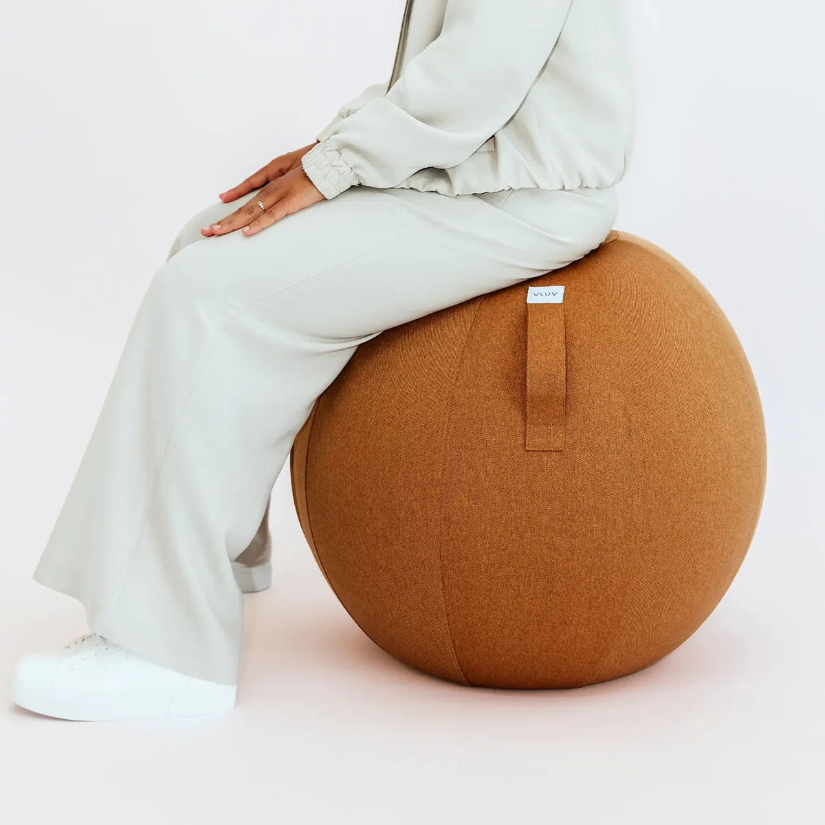 VLUV LEIV Stoff-Sitzball, Curcuma, 60-65cm