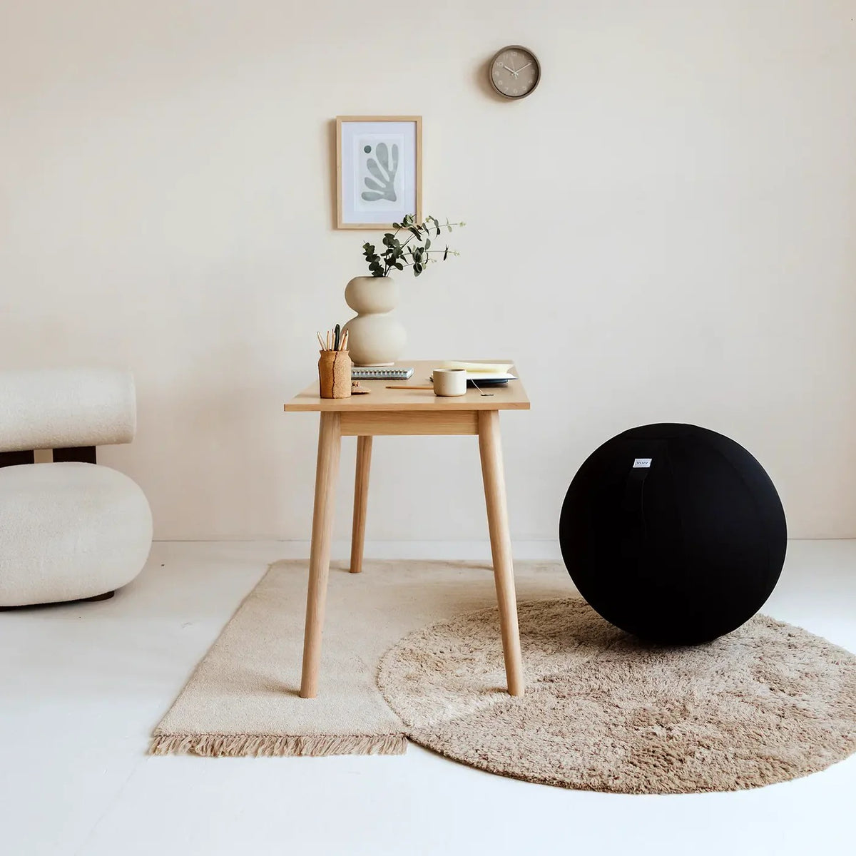 VLUV Leiv Stoff-Sitzball, schwarz, 60-65cm