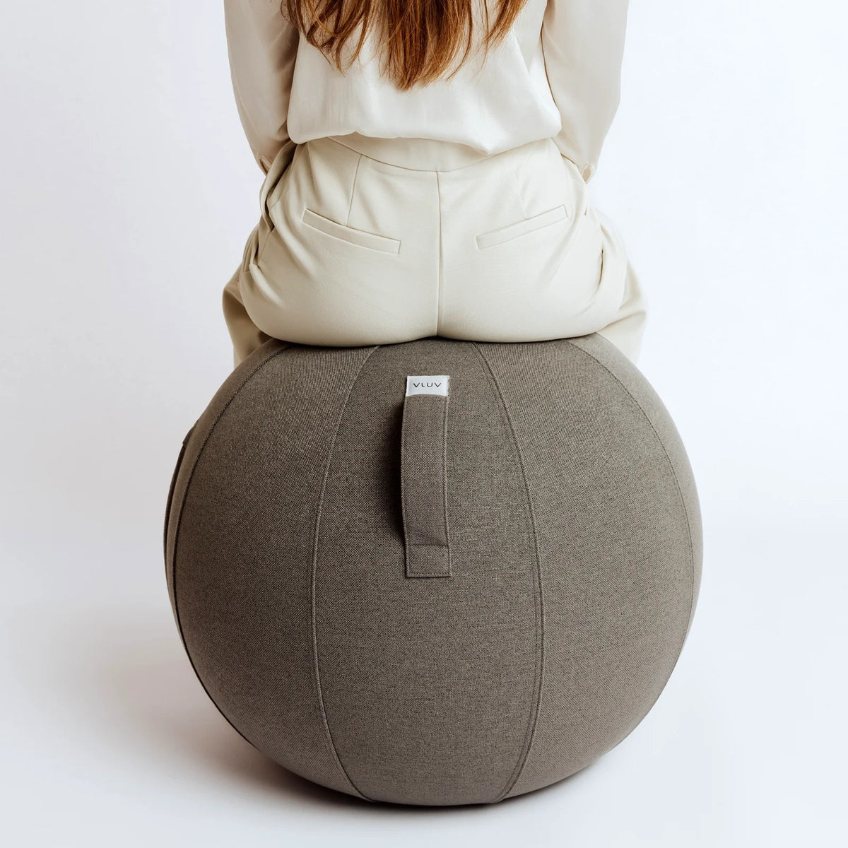 VLUV SOVA Stoff-Sitzball, ash, 60-65cm