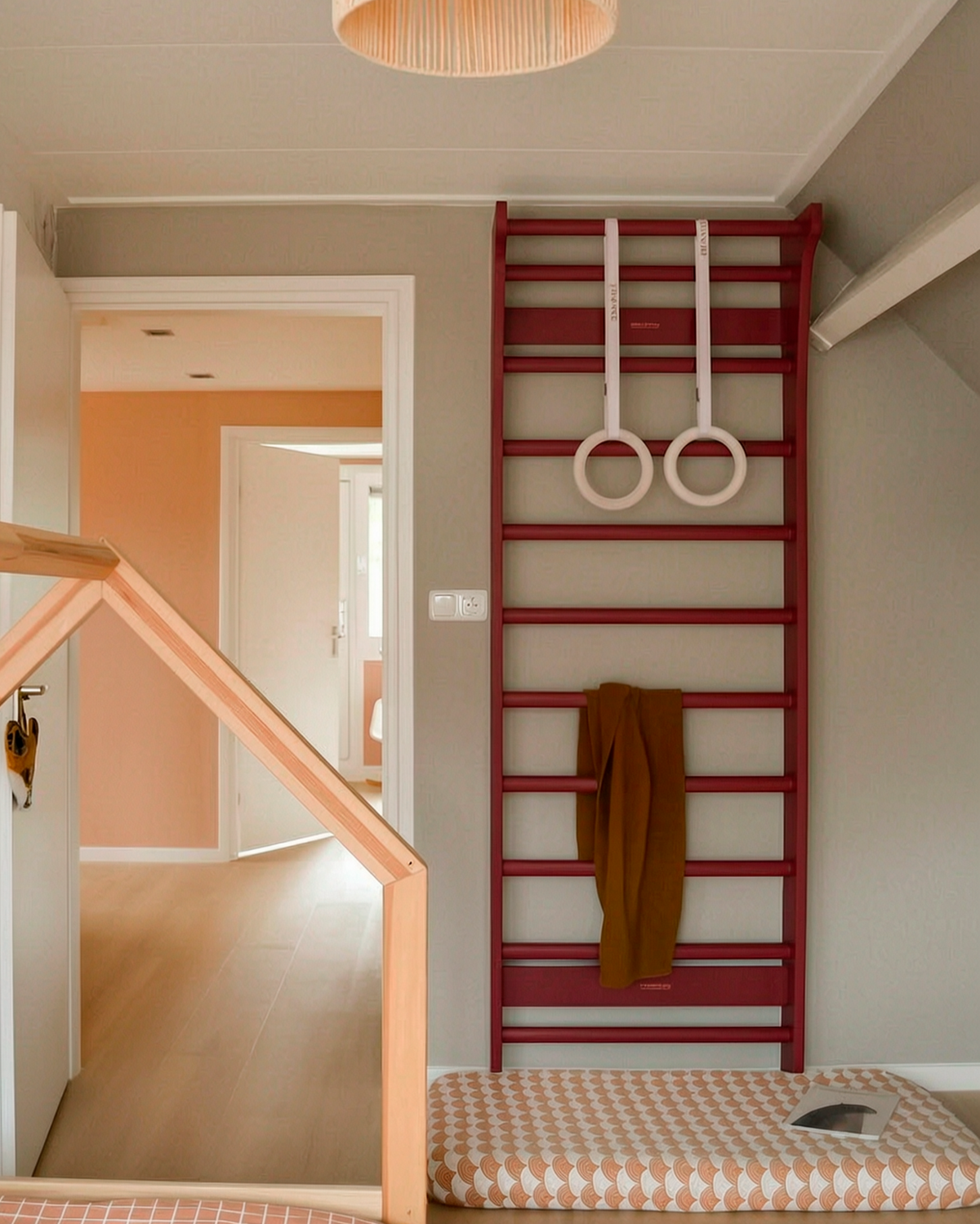 Fitwood Sprossenwand TAIMI bordeauxrot