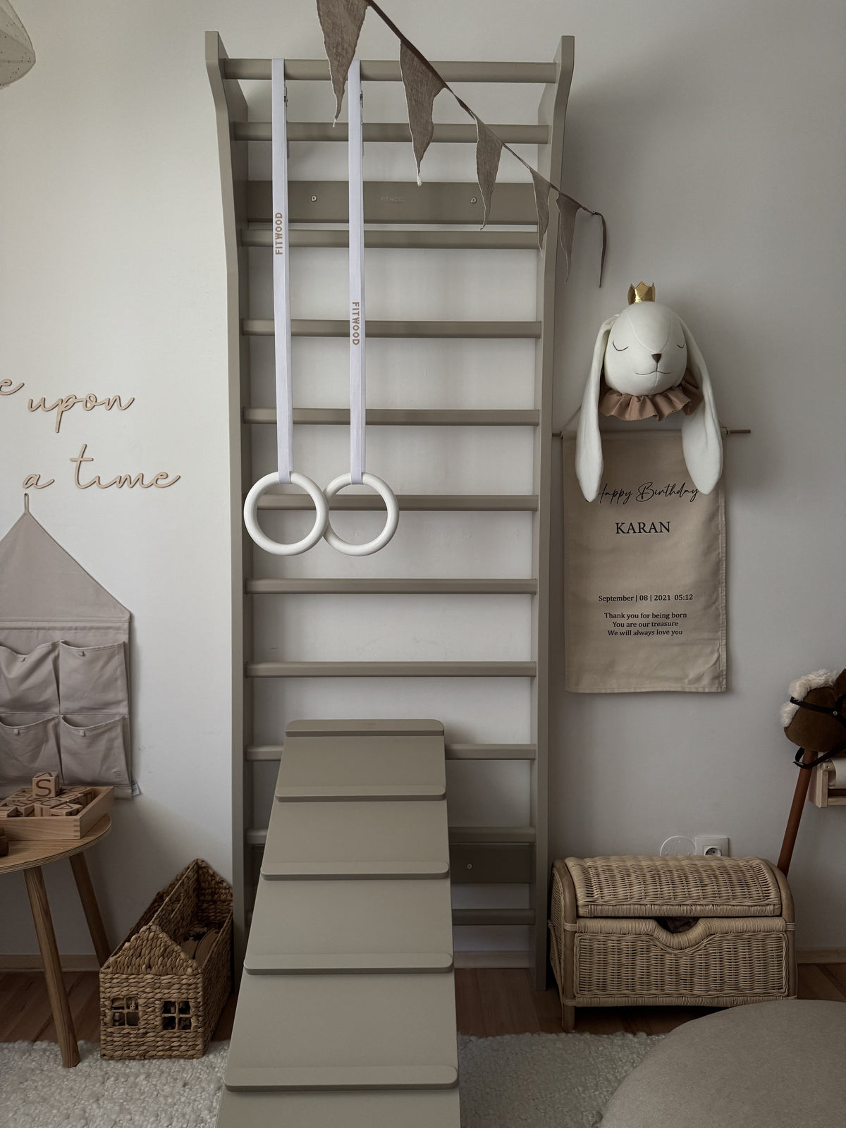 Fitwood Sprossenwand TAIMI braun